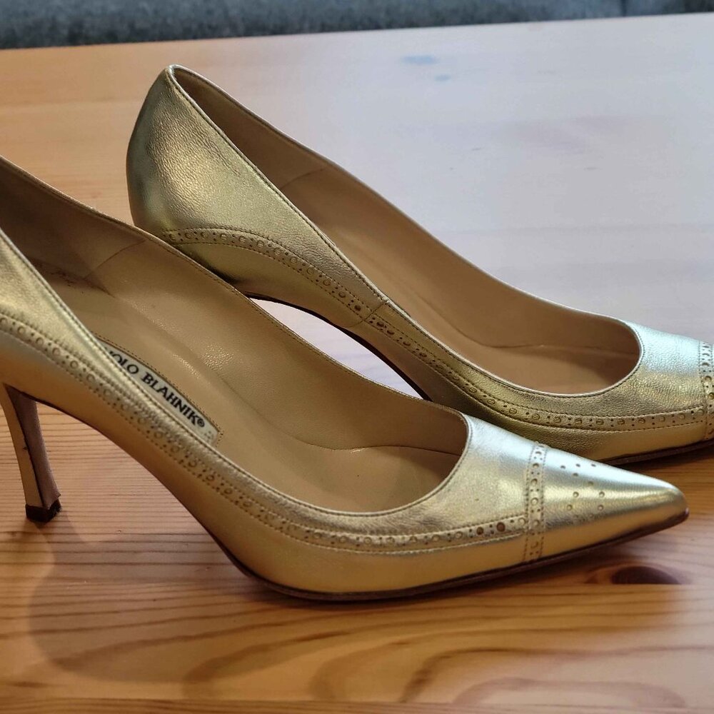 MANOLO BLAHNIK, gold high heels, womens